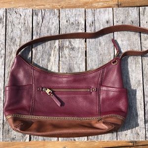 The SAK Kendra Leather Hobo Shoulder Purse Bag